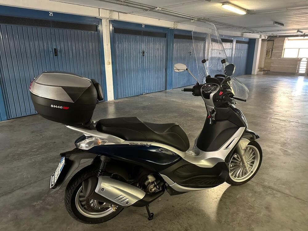 Piaggio Beverly 300 S i.e. (2015 - 16) (3)