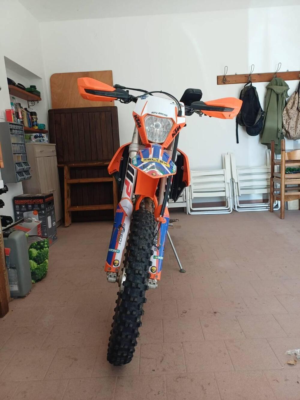 KTM 250 EXC-F (2019) (2)