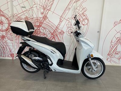 Honda SH 350 (2021 - 24) usata