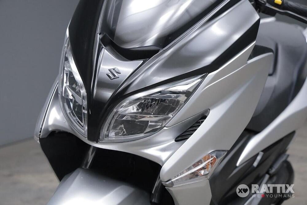 Suzuki Burgman 400 (2022 - 24) (6)