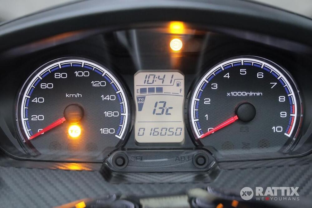 Suzuki Burgman 400 (2022 - 24) (13)