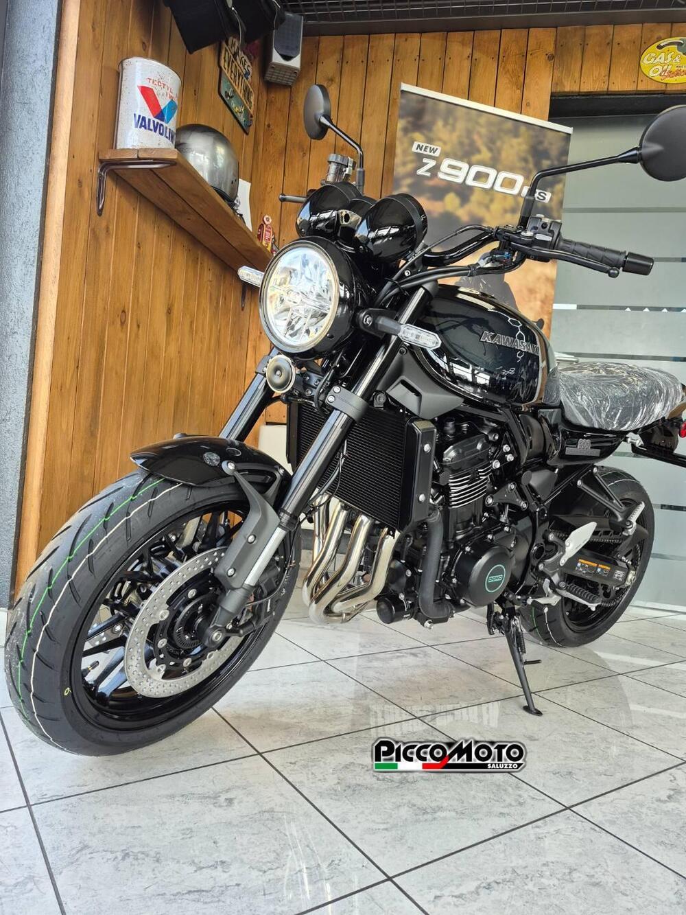Kawasaki Z 900 RS Black Ball Edition (2026) (3)