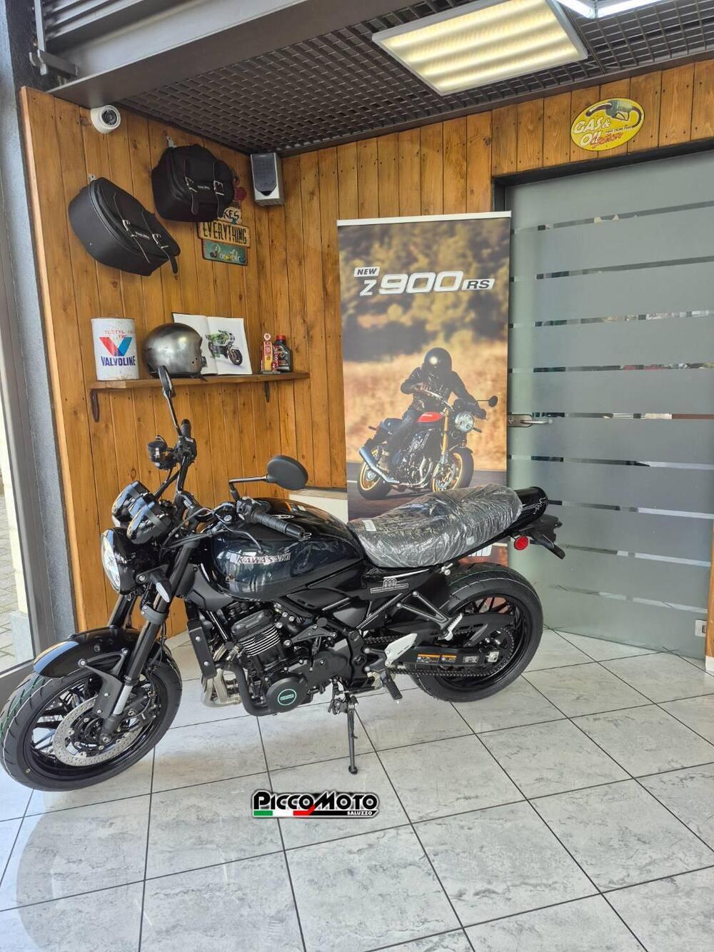 Kawasaki Z 900 RS Black Ball Edition (2026) (5)