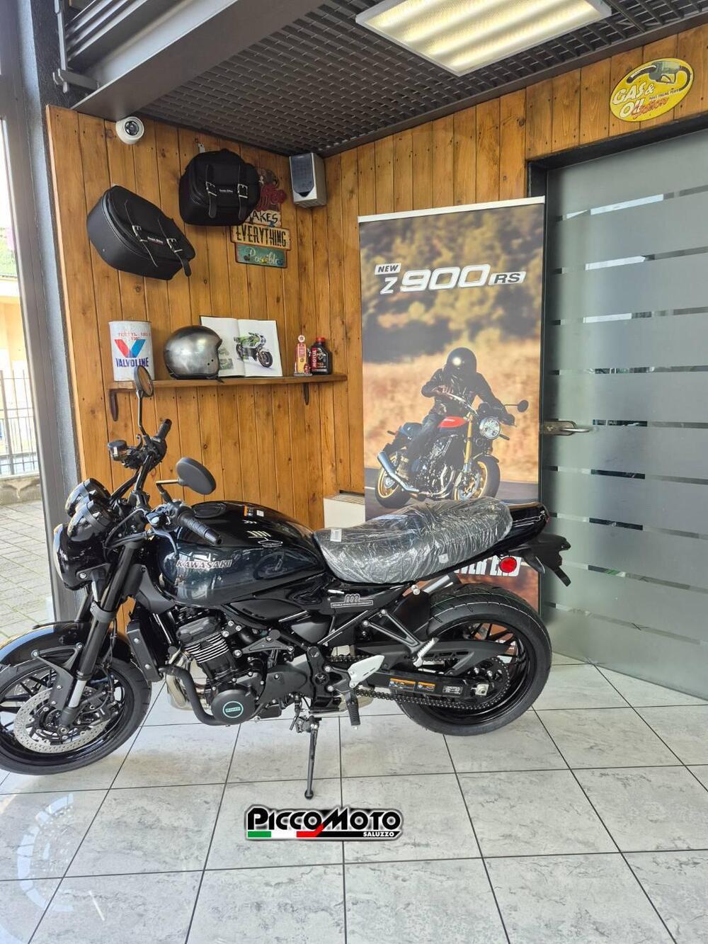 Kawasaki Z 900 RS Black Ball Edition (2026) (6)