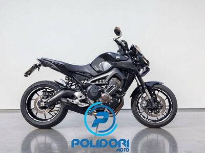 Yamaha MT-09 (2017 - 20) usata