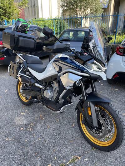 CFMOTO 800MT Explore (2023 - 26) usata