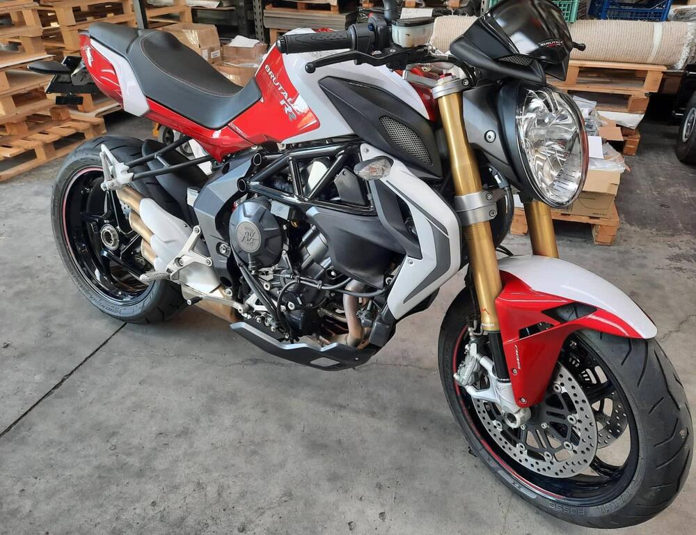 MV Agusta Brutale 800 RR (2015 - 16) (2)