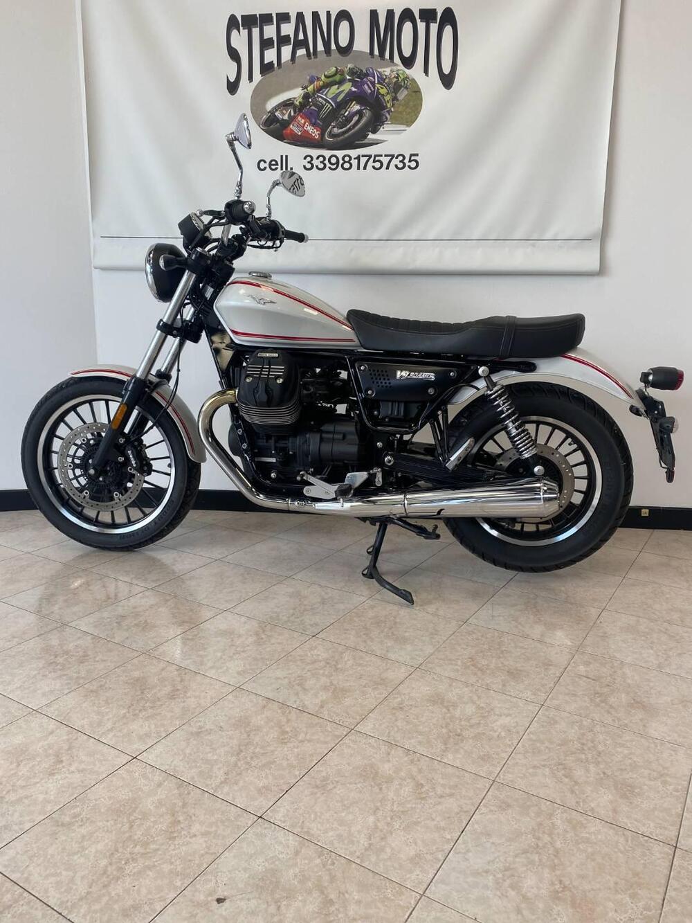 Moto Guzzi V9 Roamer (2018 - 20)