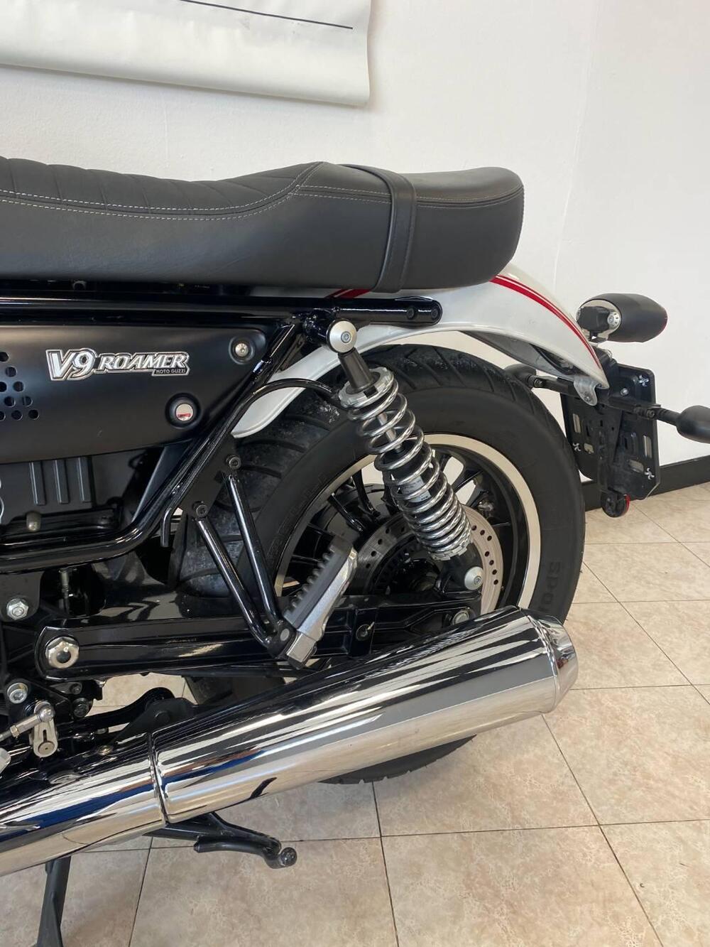 Moto Guzzi V9 Roamer (2018 - 20) (5)