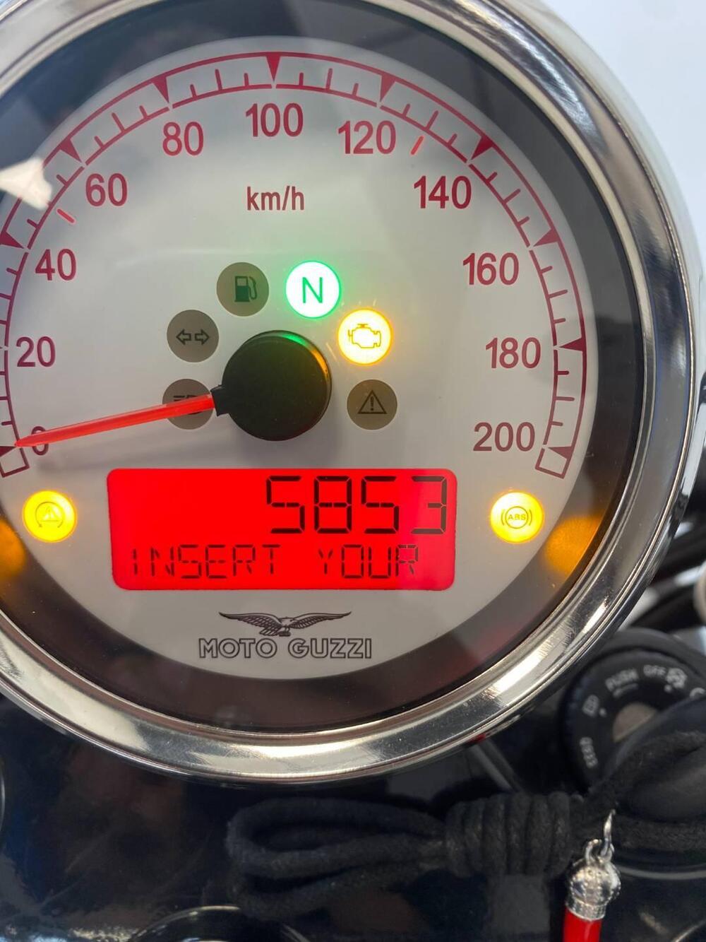 Moto Guzzi V9 Roamer (2018 - 20) (7)