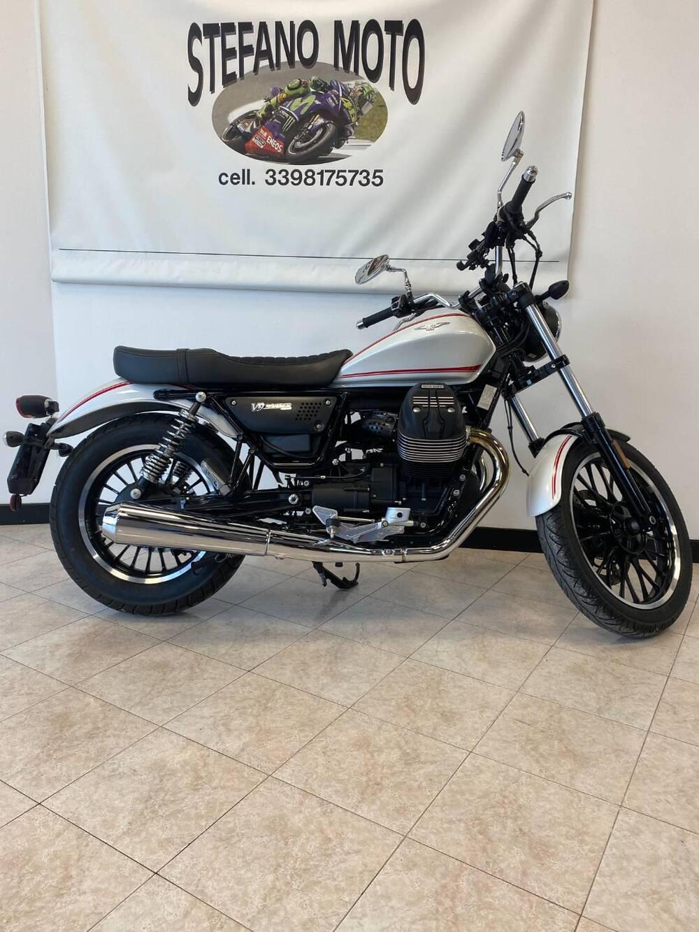 Moto Guzzi V9 Roamer (2018 - 20) (11)