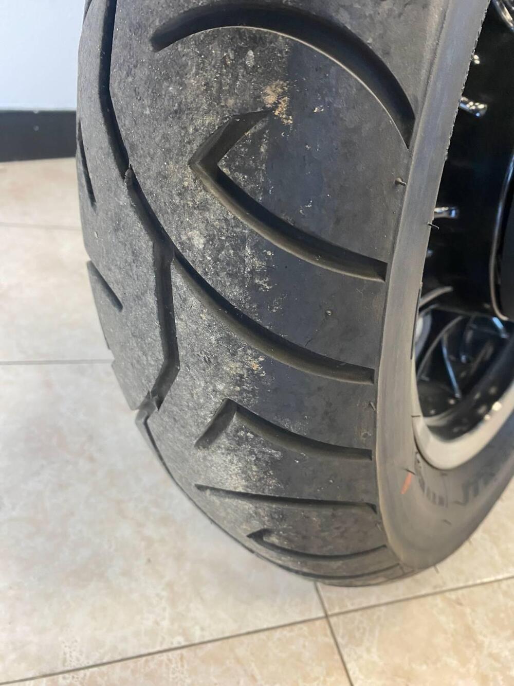 Moto Guzzi V9 Roamer (2018 - 20) (18)