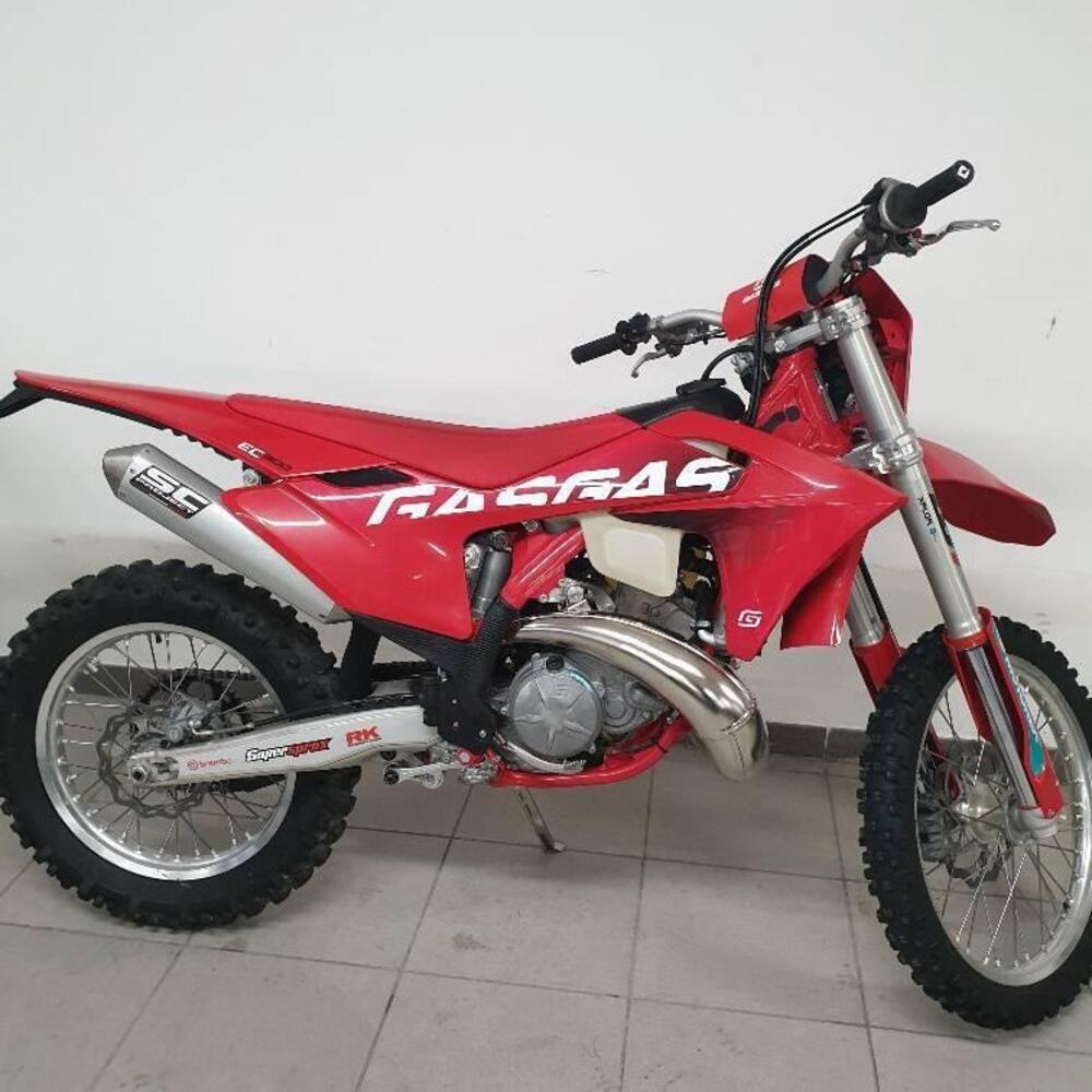 GASGAS EC 300 (2024) (4)