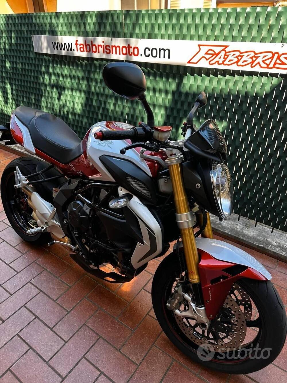 MV Agusta Brutale 800 RR (2015 - 16) (6)