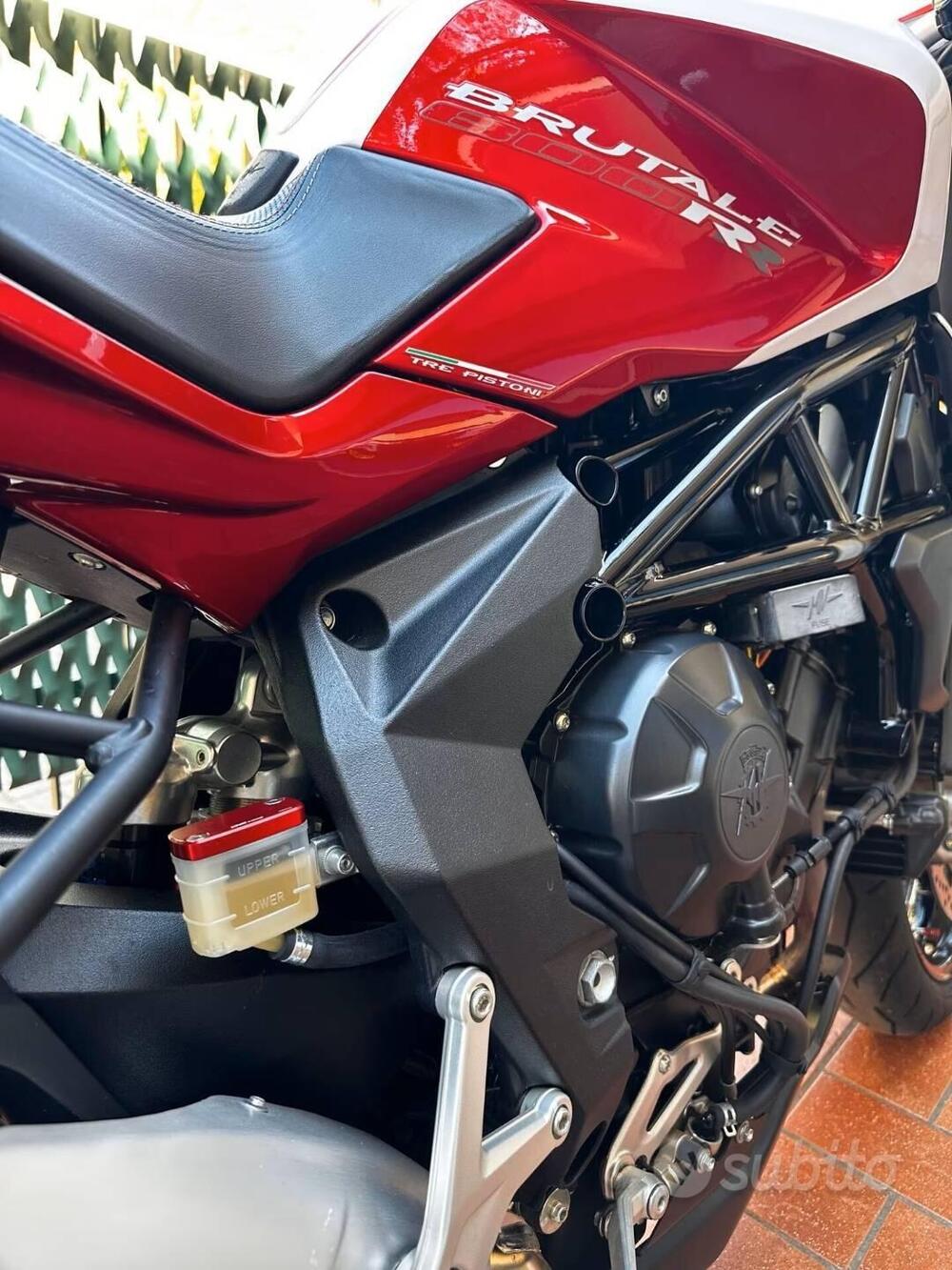 MV Agusta Brutale 800 RR (2015 - 16) (9)