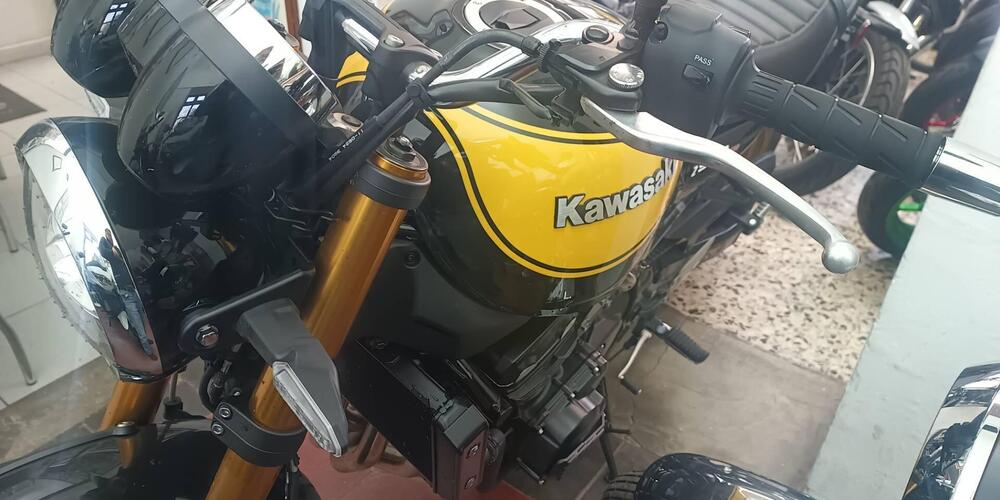 Kawasaki Z 900 RS SE (2022 - 25) (4)