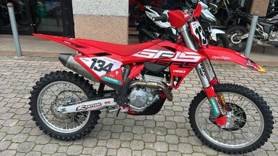 GASGAS MC 350 F (2024) usata