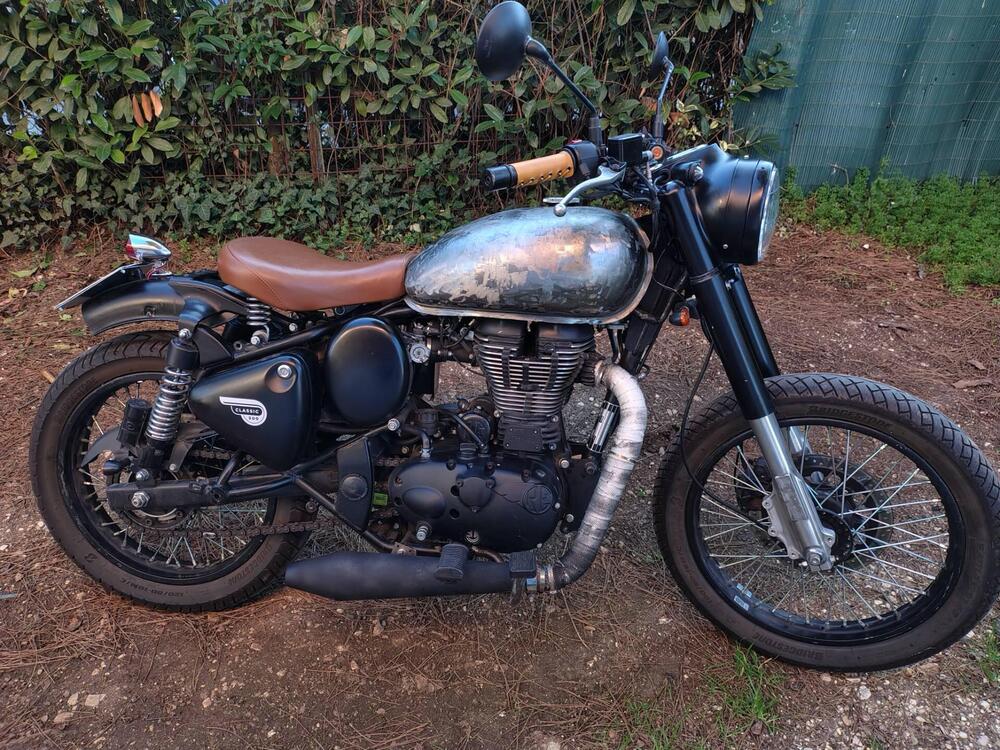 Royal Enfield Classic 500 EFI Stealth Black (2018 - 20)