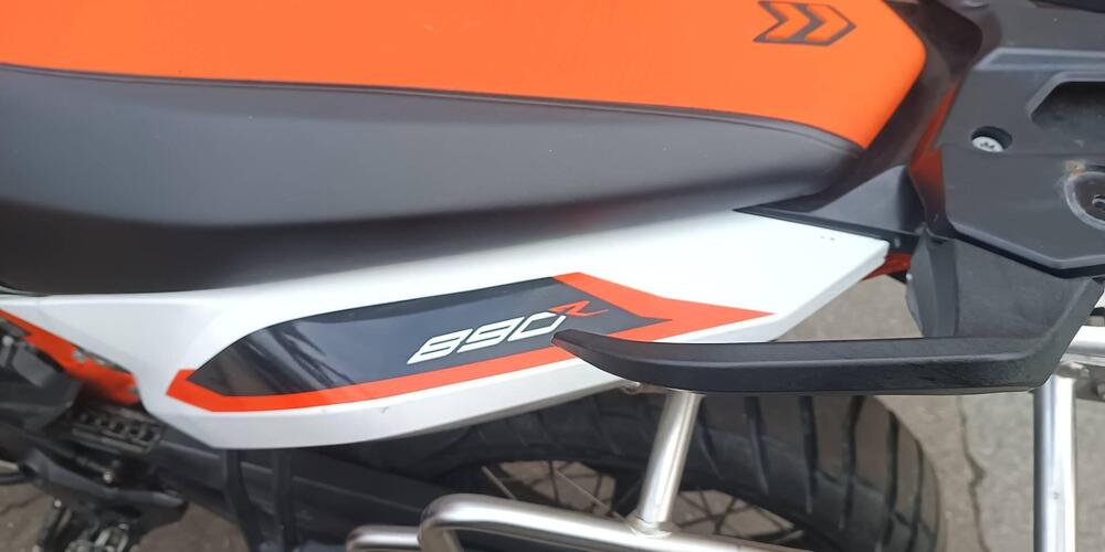 KTM 890 Adventure R (2022) (5)