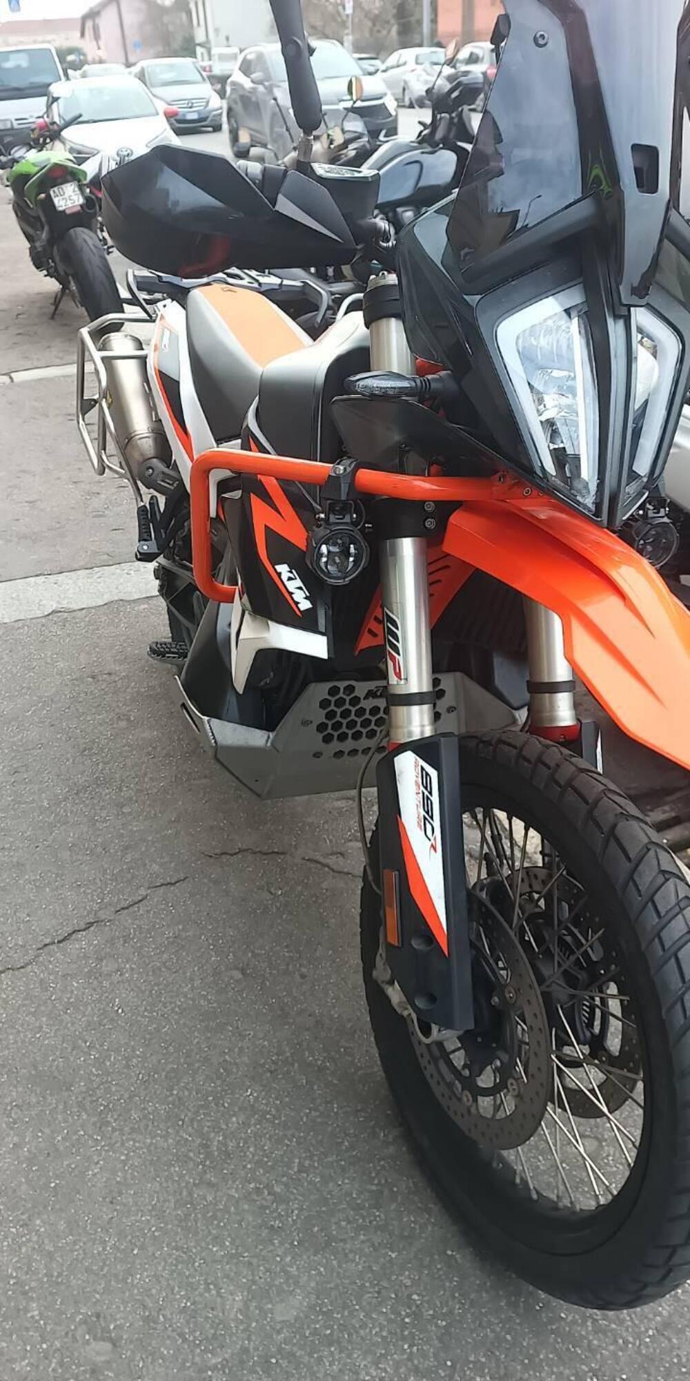 KTM 890 Adventure R (2022) (8)