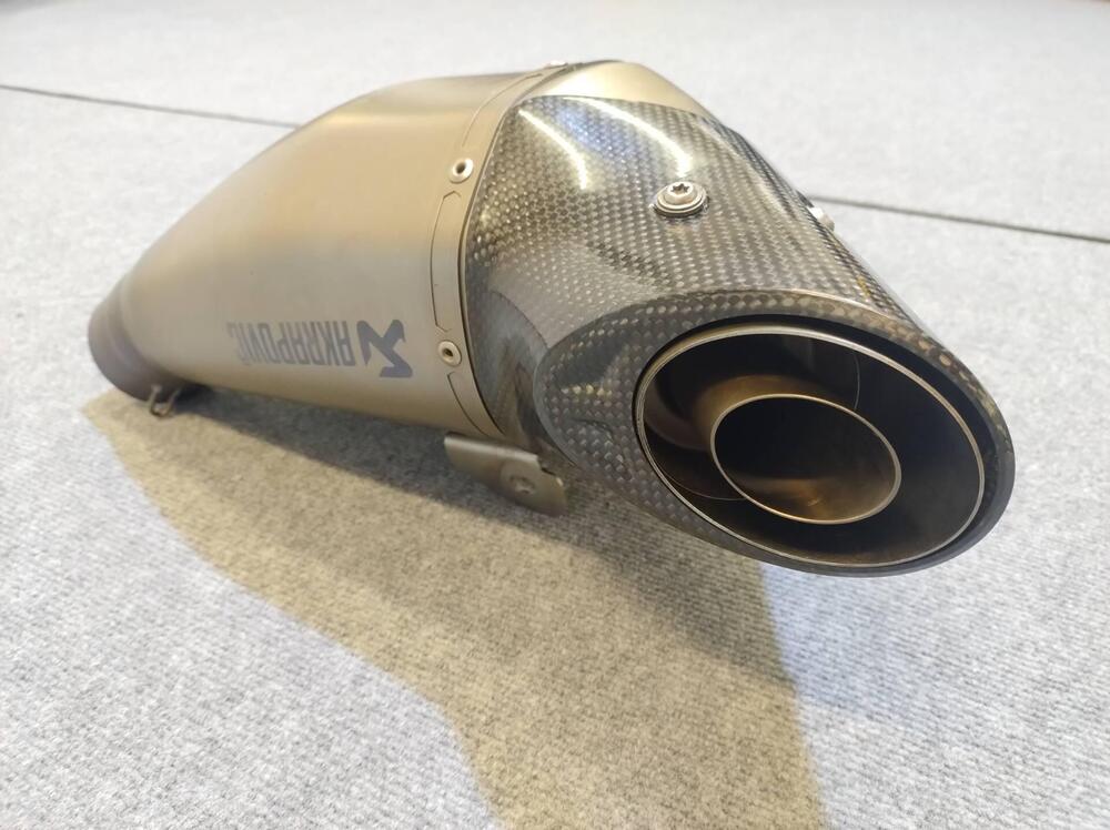 Scarico Completo Akrapovic Kawasaki Z 650 ‘17 → ‘2 (6)