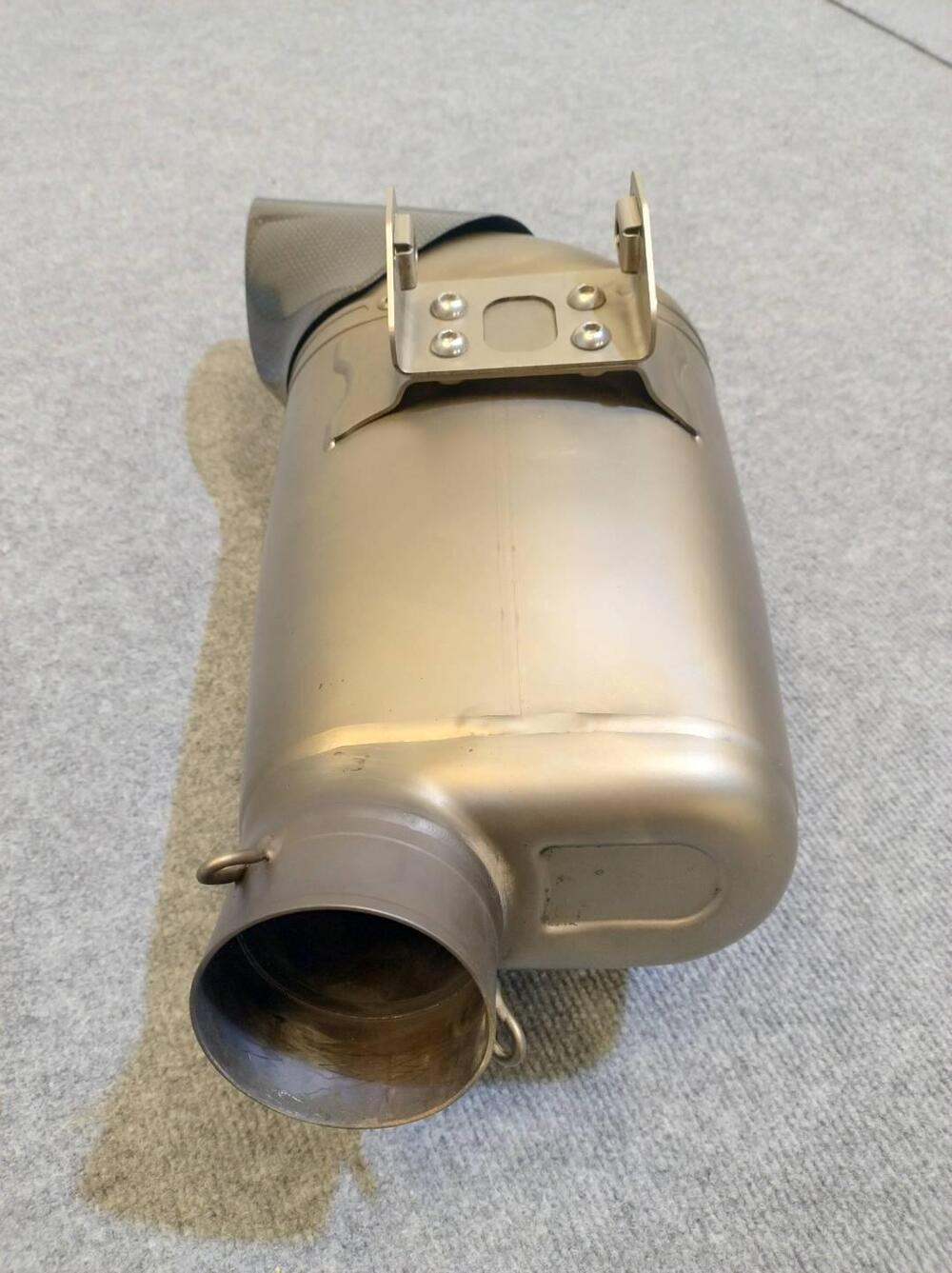 Scarico Completo Akrapovic Kawasaki Z 650 ‘17 → ‘2 (12)