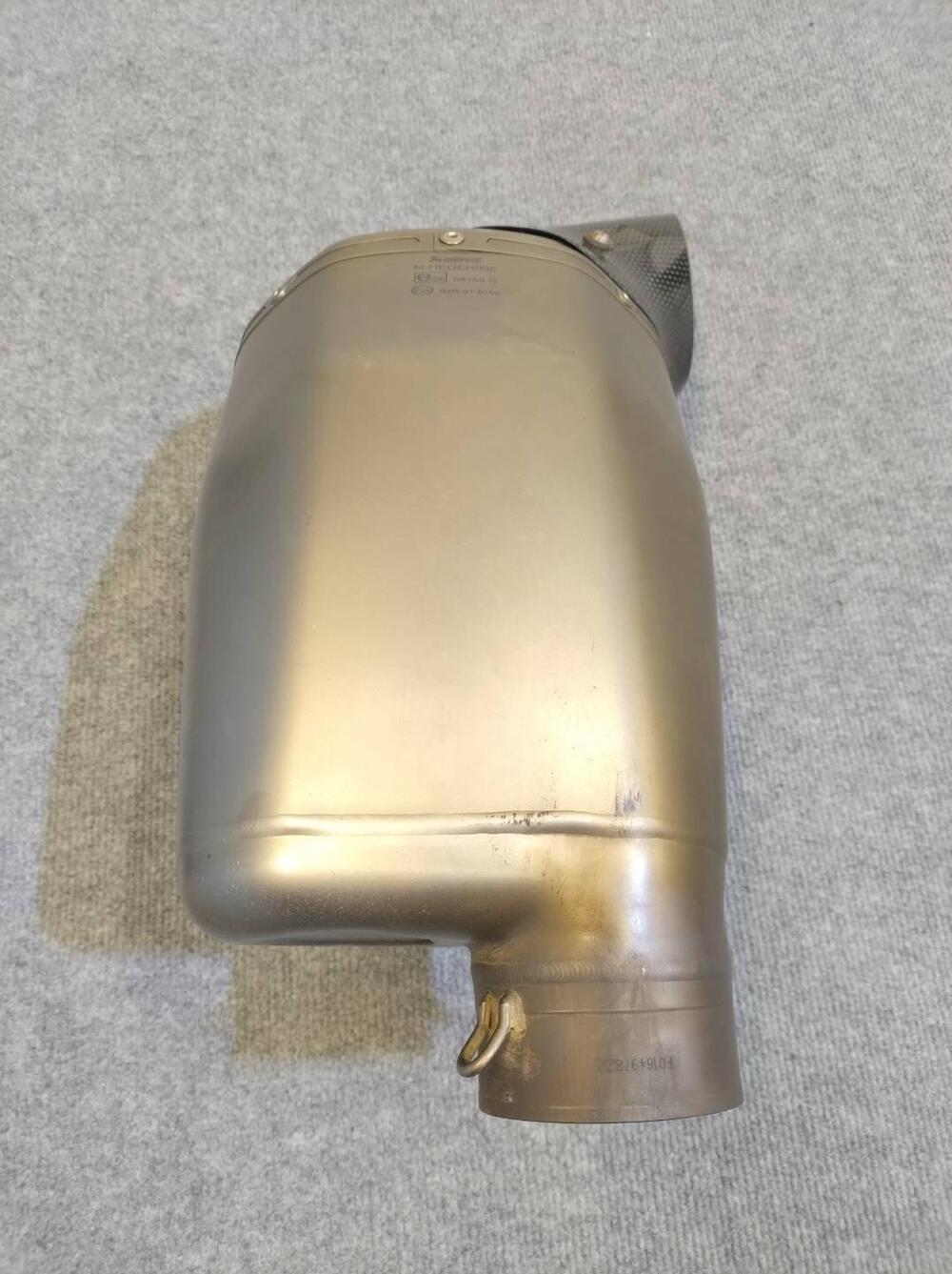 Scarico Completo Akrapovic Kawasaki Z 650 ‘17 → ‘2 (13)