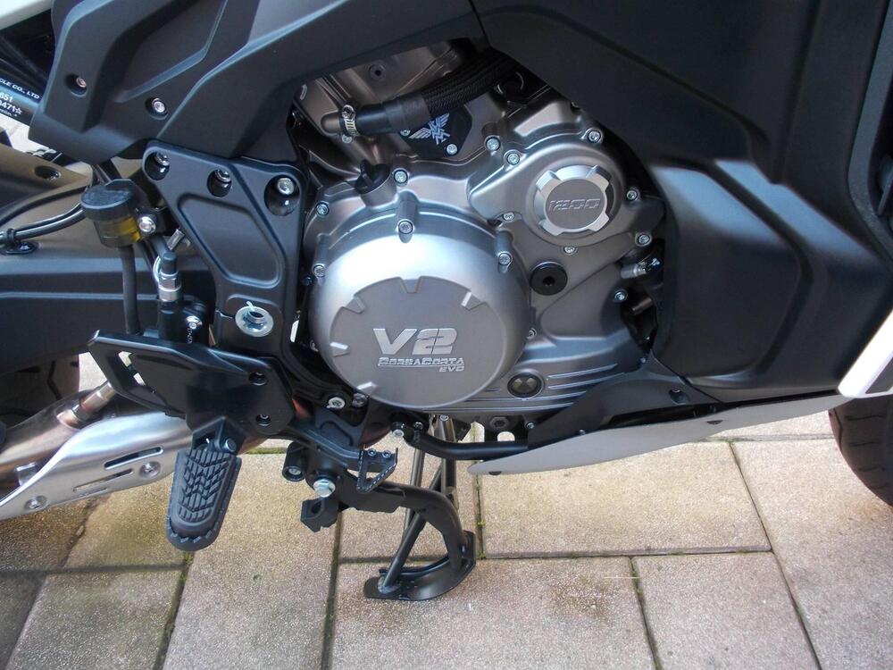 Moto Morini X-Cape 1200 (2026) (9)