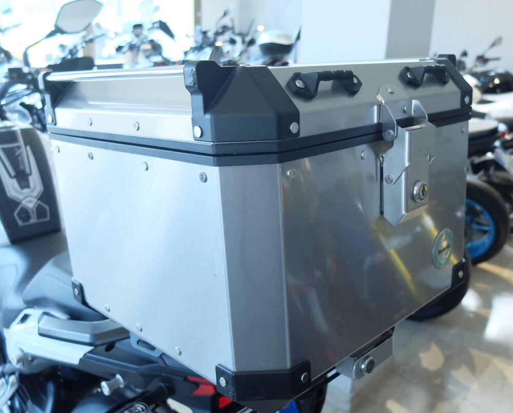 Top case Alluminio Benelli TRK 502 (2)