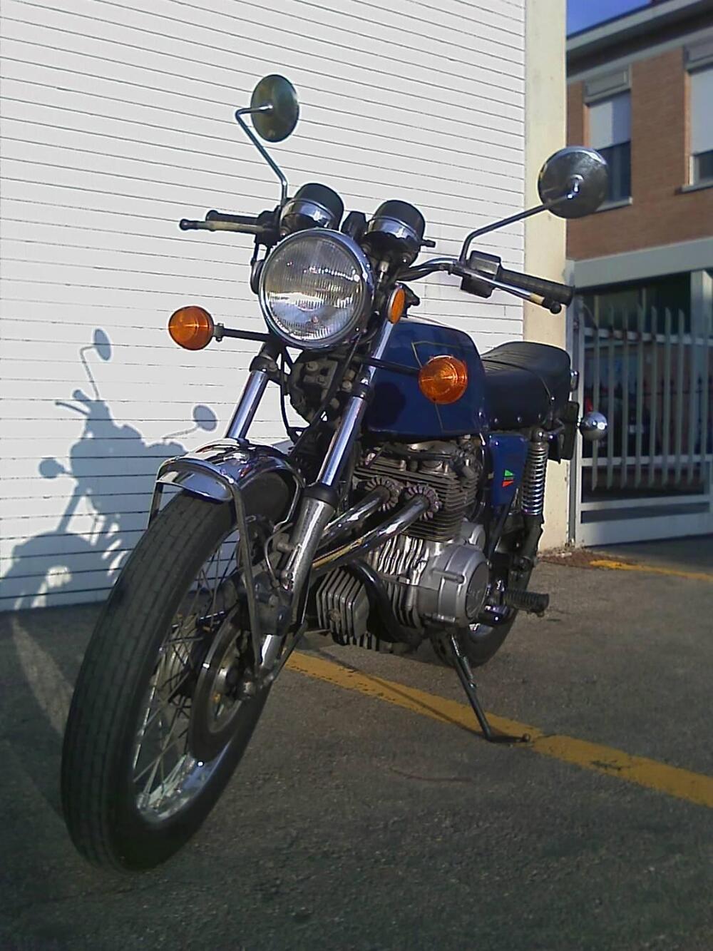 Honda CB400F Super Sport  (400 Four SS)  (2)