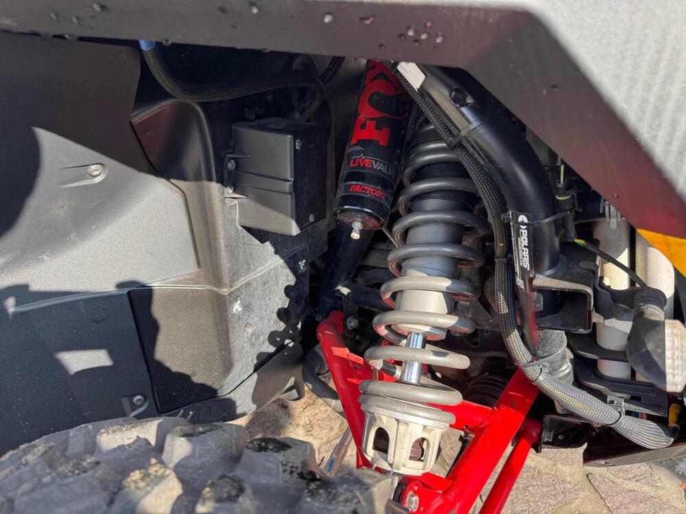 Polaris RZR 1000 XP EPS Sport 64” (2023 - 26) (2)