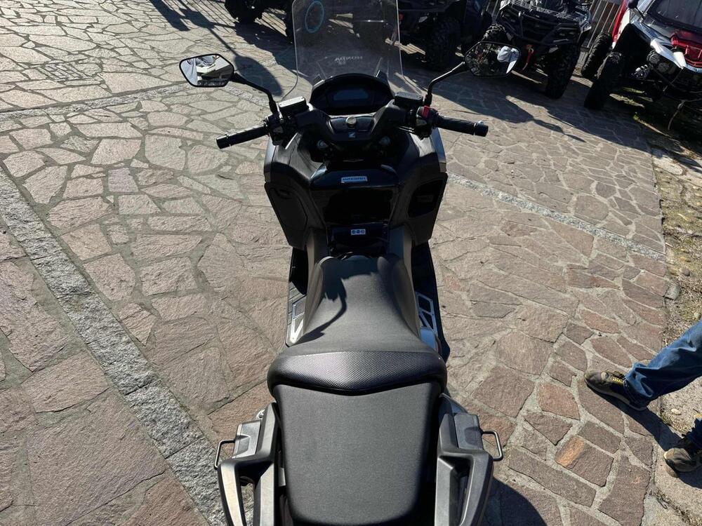 Honda Integra 750 DCT (2016 - 17) (4)