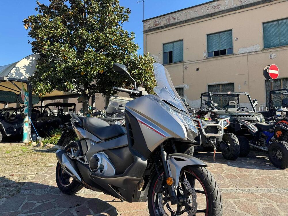 Honda Integra 750 DCT (2016 - 17) (3)