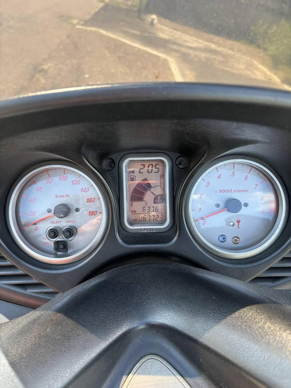 Yamaha T-Max 500 (2004 - 07) (3)