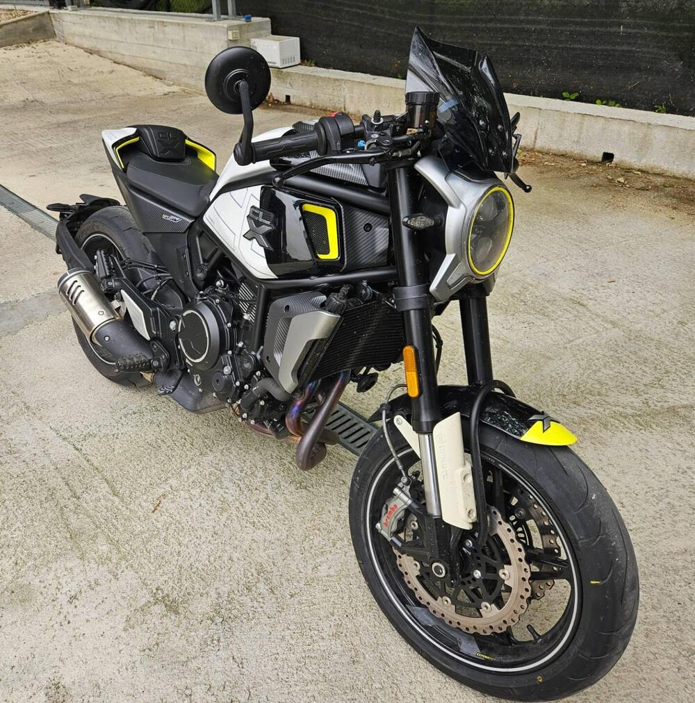 CFMOTO 700CL-X Sport (2022 - 26)