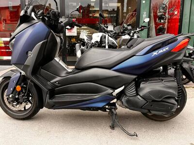 Yamaha X-Max 400 ABS (2017 - 20) usata