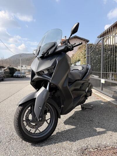Yamaha X-Max 125 (2021 - 24) usata