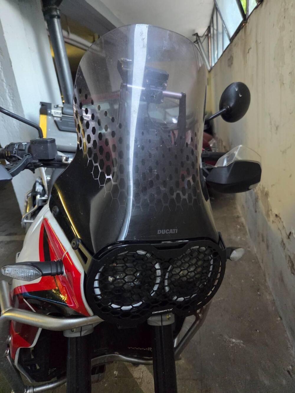 Ducati DesertX (2022 - 25) (12)