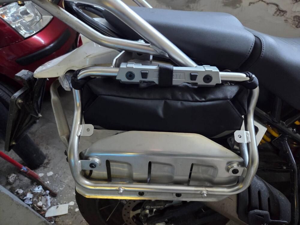 Ducati DesertX (2022 - 25) (10)