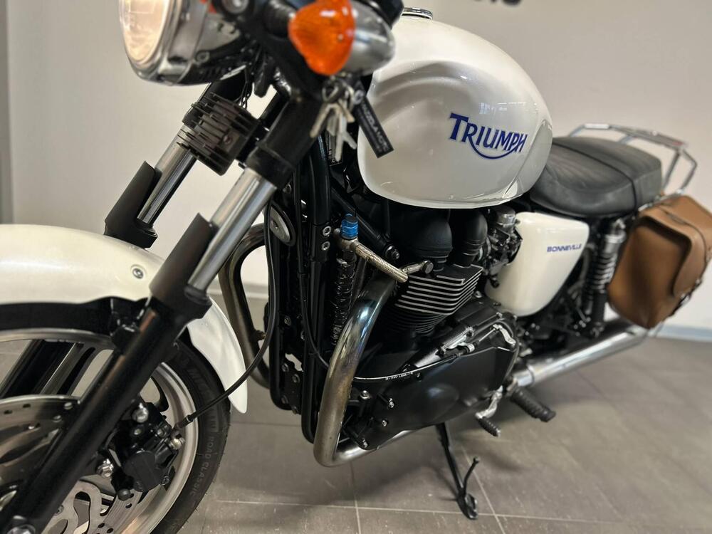 Triumph Bonneville (2007 - 16) (8)