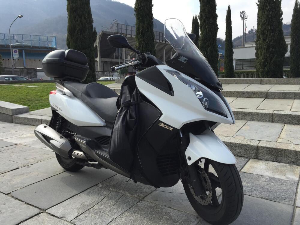 Kymco Downtown 300i (2009 - 17) (4)