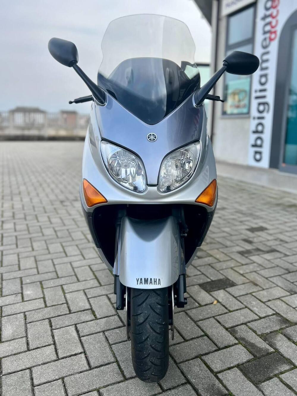 Yamaha T-Max 500 (2004 - 07) (3)