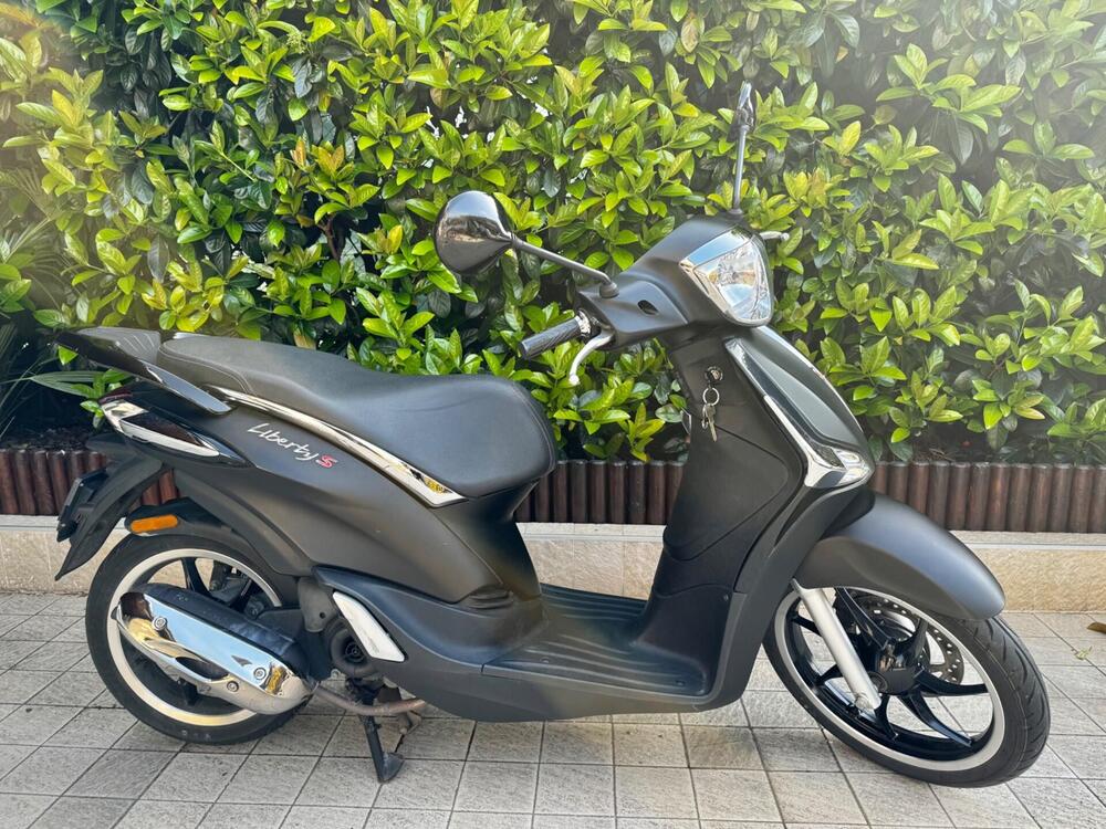 Piaggio Liberty S 50 4T (2020) (2)