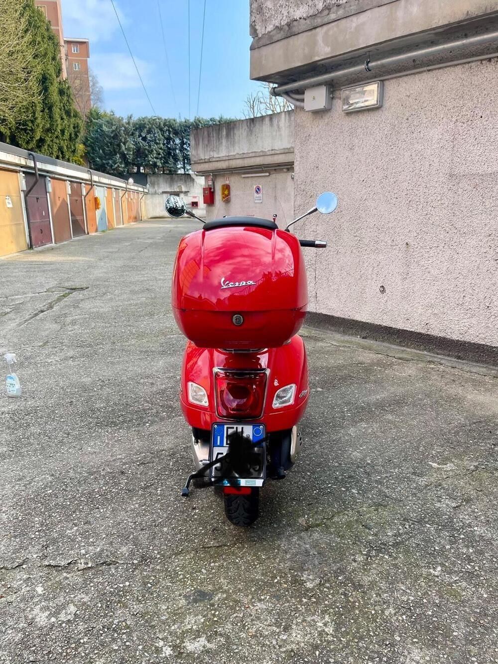 Vespa GTS 300 Hpe (2021 - 22) (4)