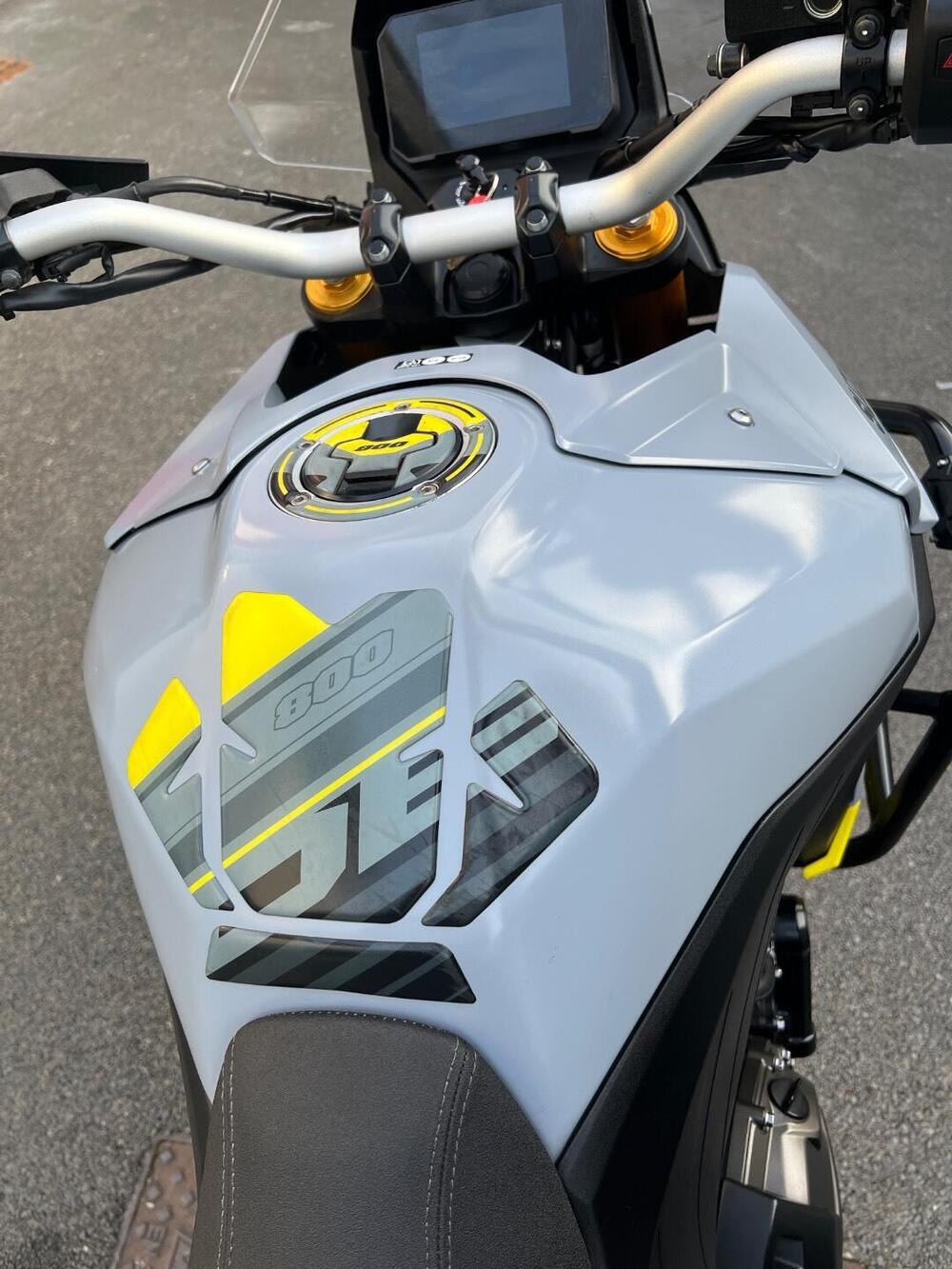 Suzuki V-Strom 800DE (2023 - 24) (8)