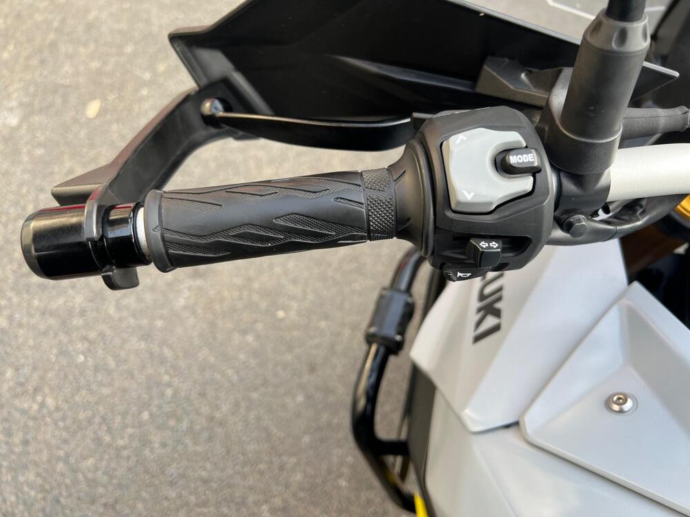 Suzuki V-Strom 800DE (2023 - 24) (14)
