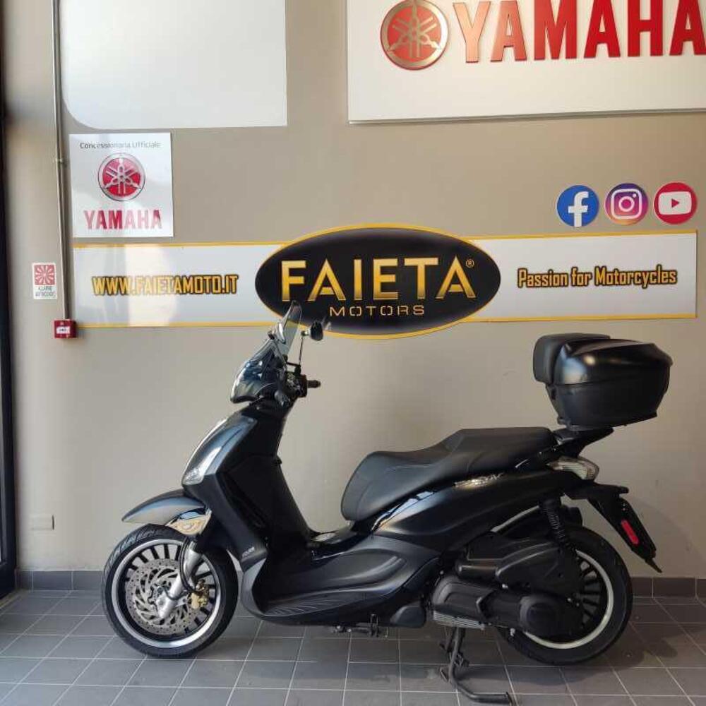 Piaggio Beverly 300 i.e. Police ABS-ASR (2017 - 20)