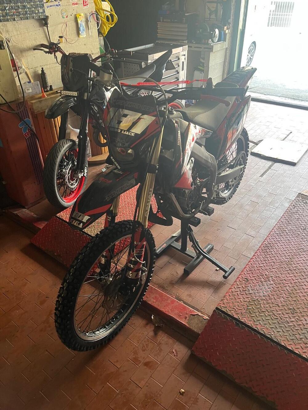 HM CRE 50 Six Competition (2011 - 15) (2)