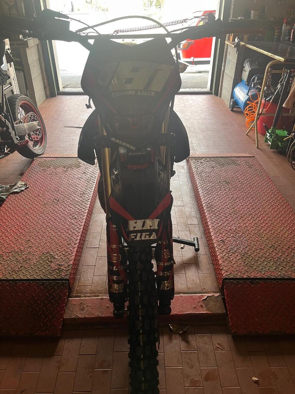 HM CRE 50 Six Competition (2011 - 15) (4)