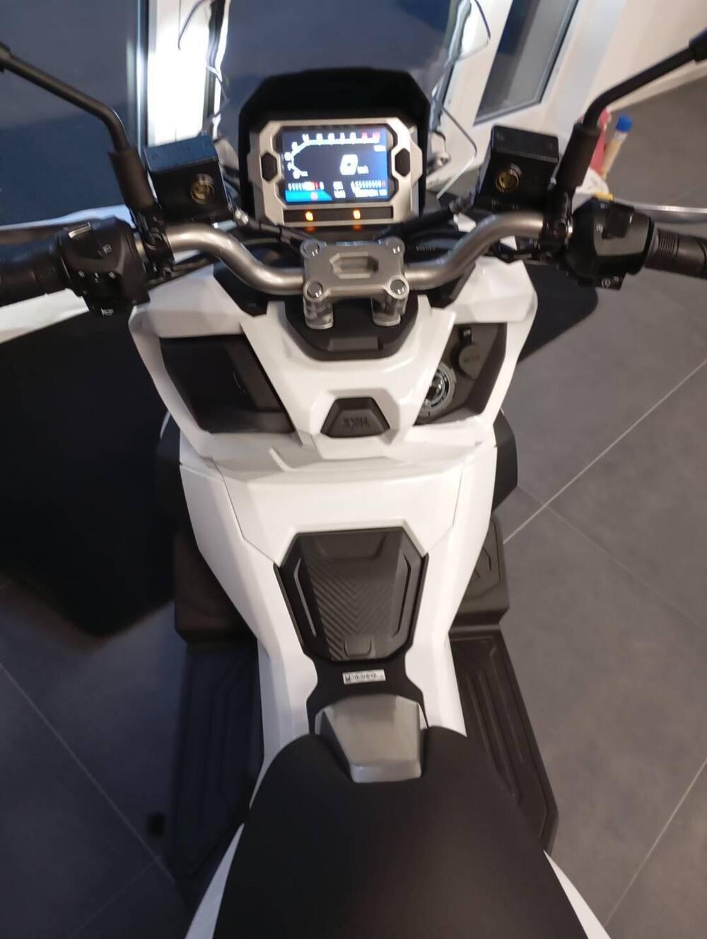 Sym ADX 125 (2025 - 26) (5)